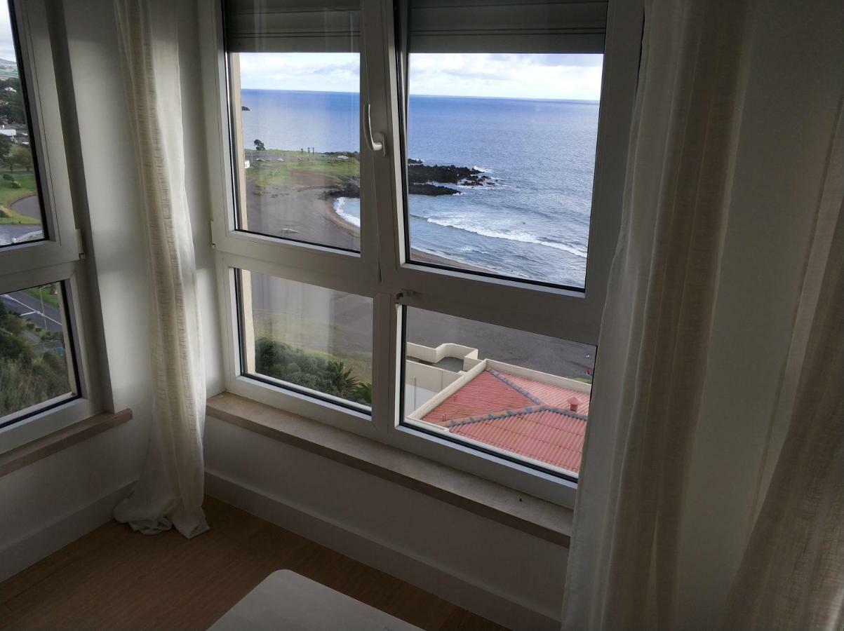 Lila'S Beach Apartment São Roque Exterior foto